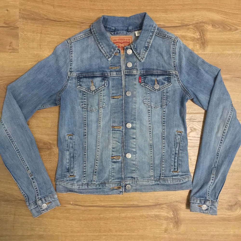 Levi’s denim jacket
